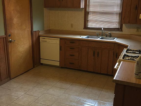 5th image of 3614 Lynette Dr
