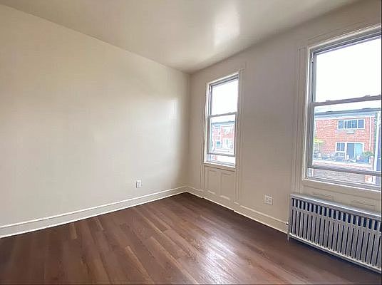 4th image of 32-15 44th St #2