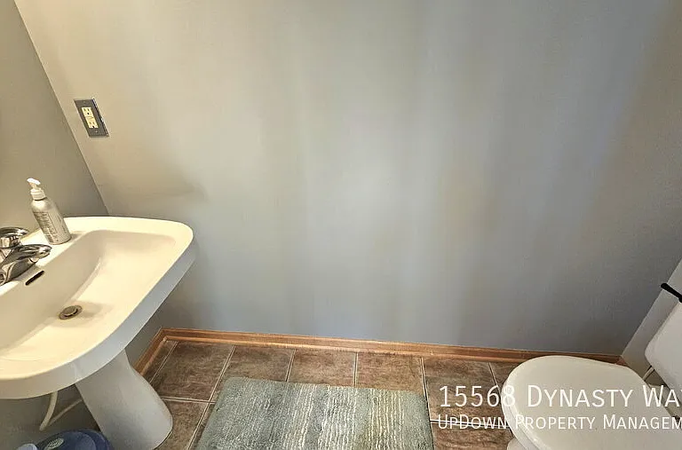 15568 Dynasty Way — Photo 7