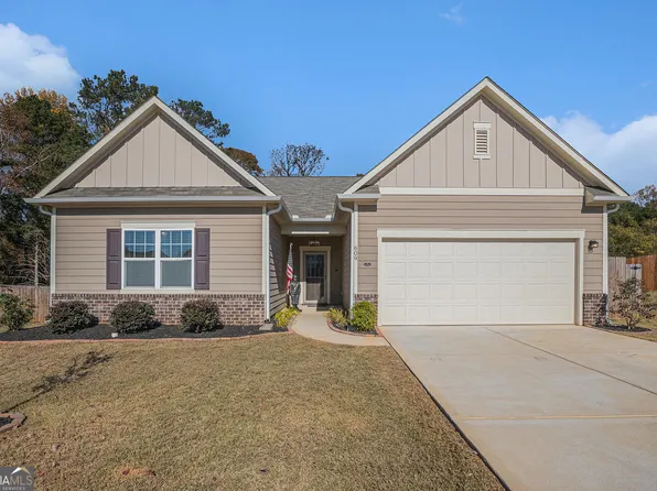 609 Bentwater Way, Hoschton, GA 30548