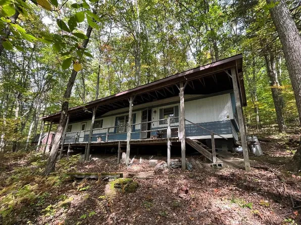 304 Upper Lease Rd, Tidioute, PA 16351