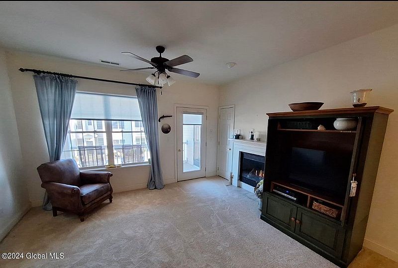 4th image of 202 North Ridge Estates