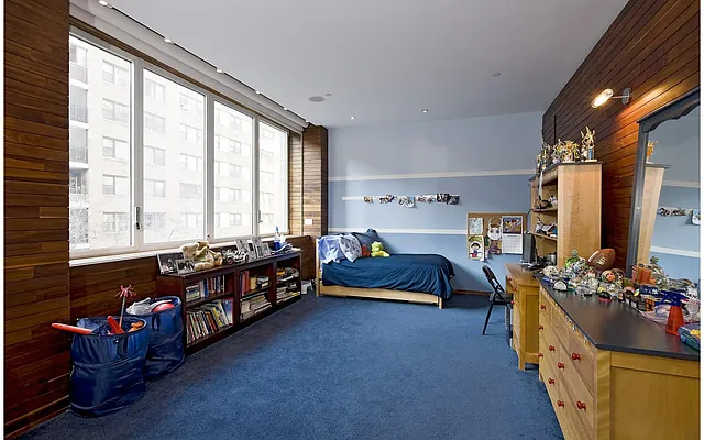 Sold by Douglas Elliman | media 23