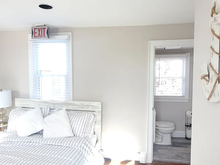 78 Thames St #3 — Photo 12