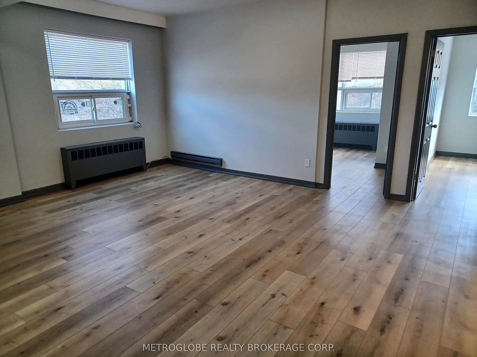3 bed, $2,500 — Photo 2