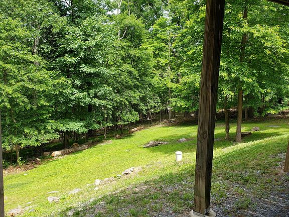 3rd image of 155 Fawn Dr