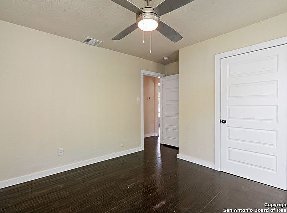 4th image of 415 Saratoga Dr