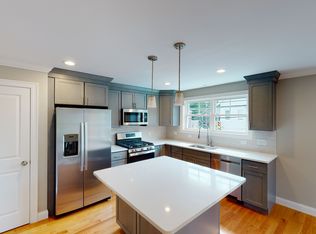 63 Bacon St, Waltham, MA 02451