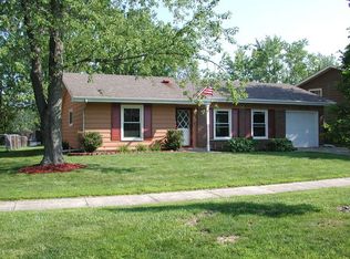 1770 Glen Lake Rd, Hoffman Estates, IL 60169