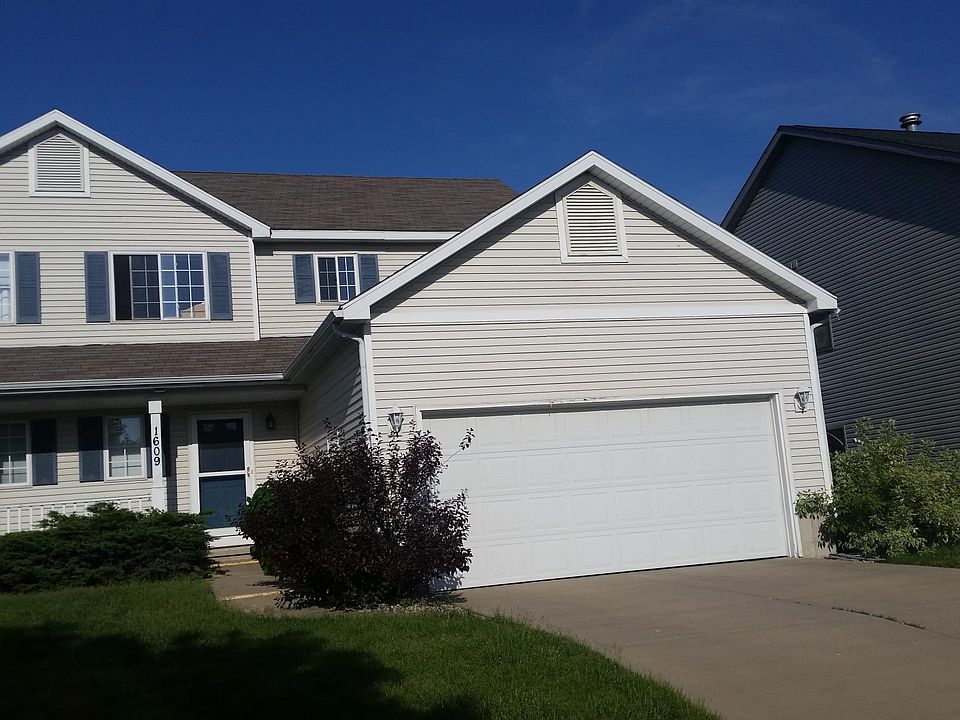 1st image of 1609 Glacier Hill Dr