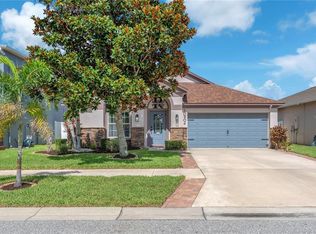 10904 Rainbow Pyrite Dr, Wimauma, FL 33598