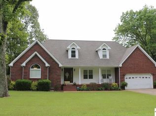 230 Maplewood Cir, Murray, KY 42071