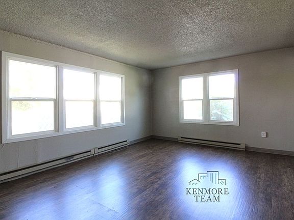 5th image of 1318 Marshall Ave