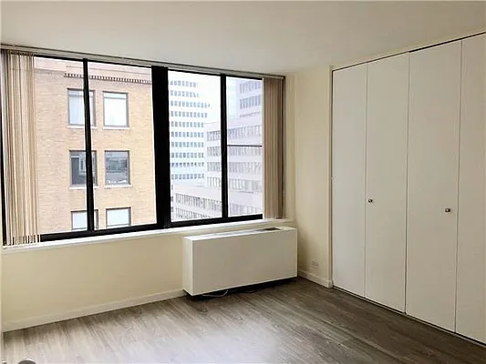 Rented by R New York | media 25