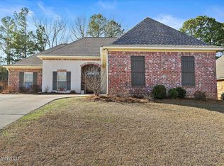 276 Bellamy Ct, Flowood, MS 39232