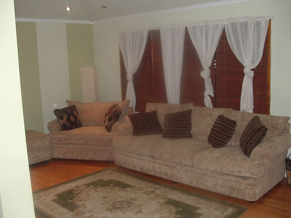 2nd image of 801 E 169th Pl