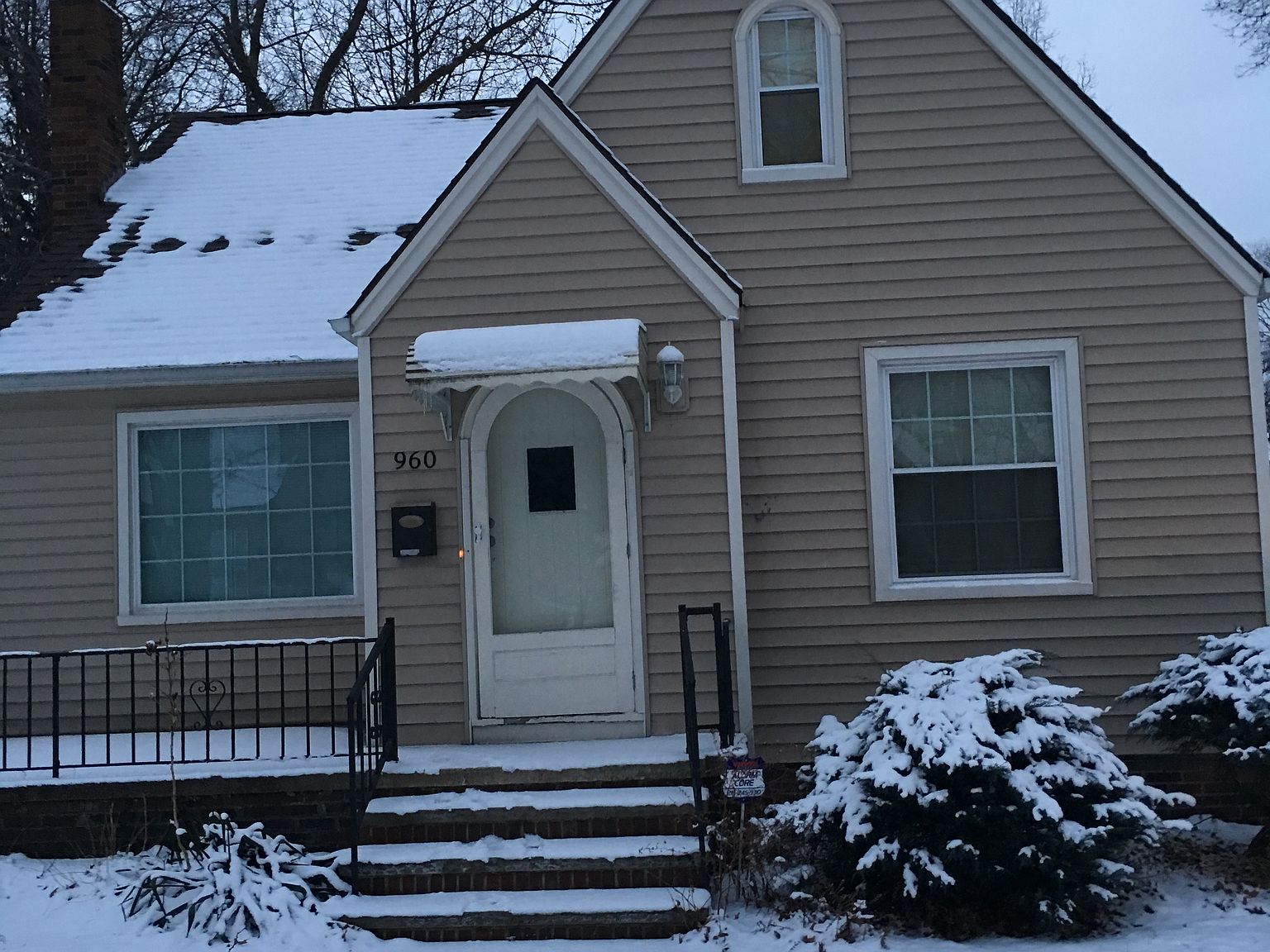 960 Woodview Rd, Cleveland Heights, OH 44121 Zillow