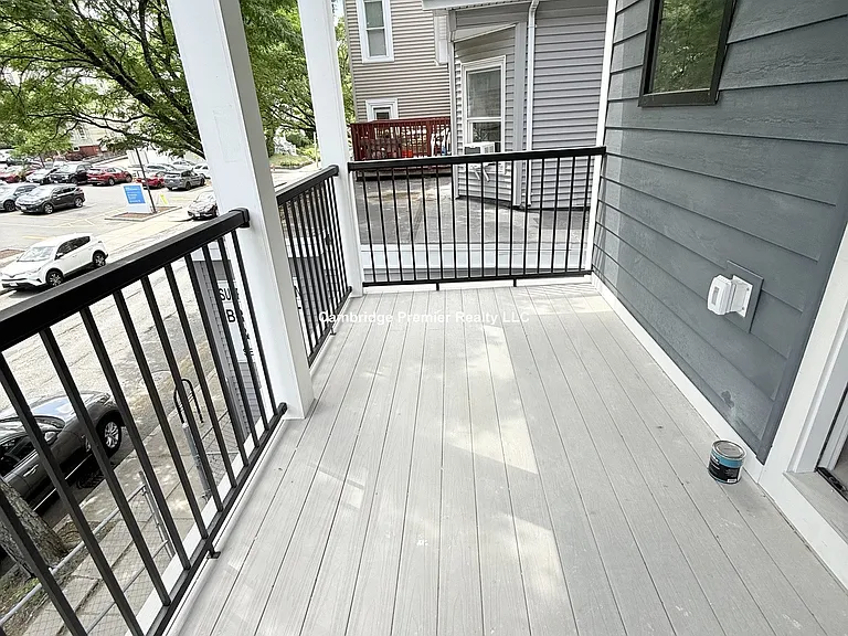 233 Highland Ave #2 — Photo 19