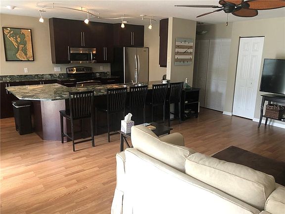 5th image of 850 S Tamiami Trl APT 525
