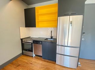 537 Albany Ave #2B, Brooklyn, NY 11203
