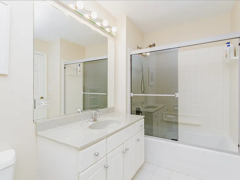 814 Dunhill Dr — Photo 18