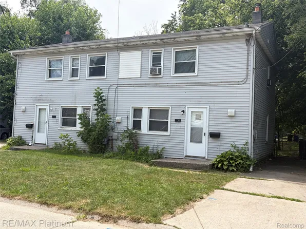 2336 Deerfield Ct, Westland, MI 48186