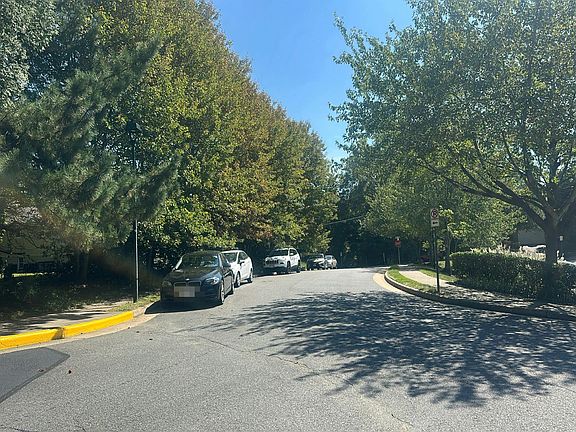 4th image of 12128 Garden Ridge Ln Unit 203