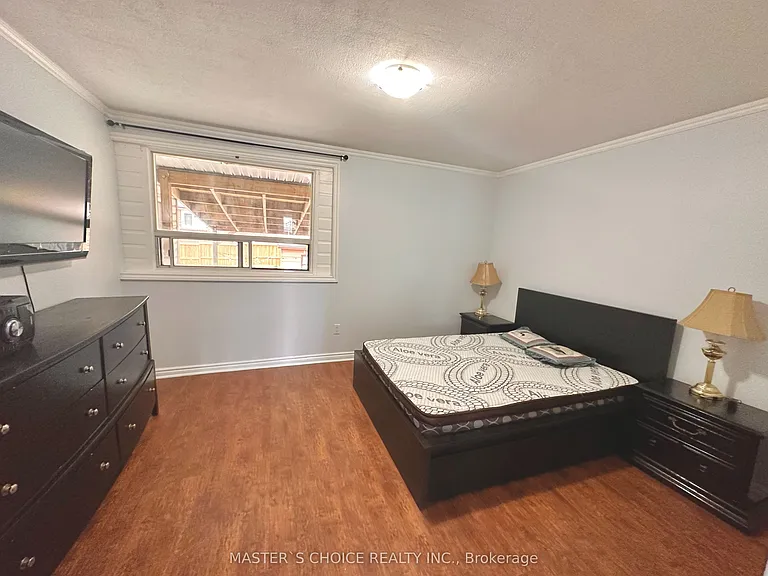 116 Lonborough Ave #UPPER — Photo 12