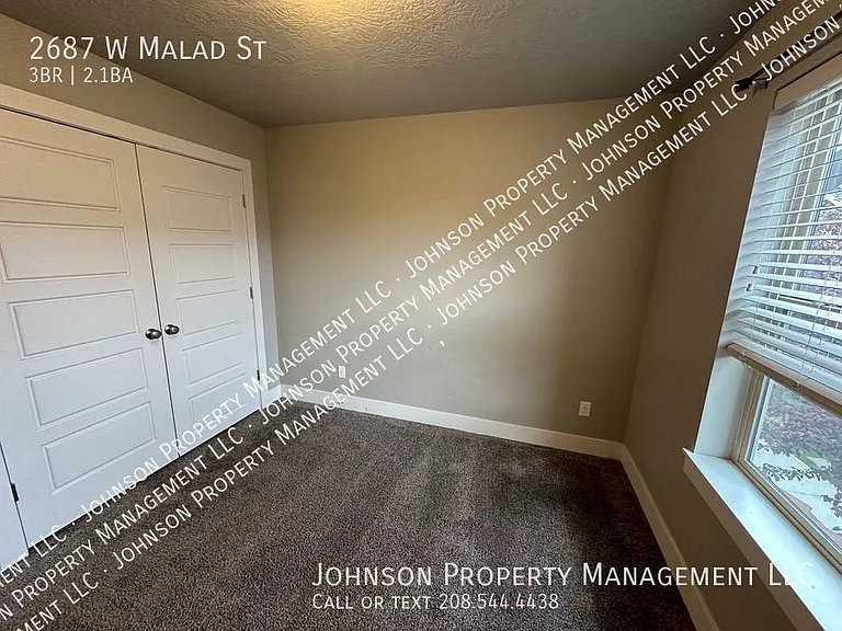 2687 W Malad St — Photo 9