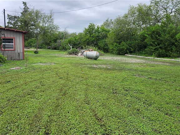 3rd image of 114 County Road 3034