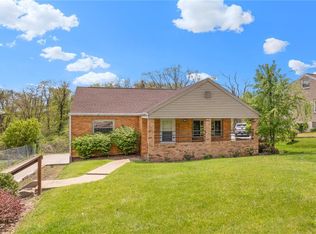 17 Kenridge Dr, Mc Kees Rocks, PA 15136