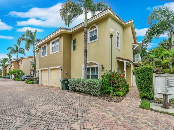 1251 NE 32nd Street, Oakland Park, FL 33334