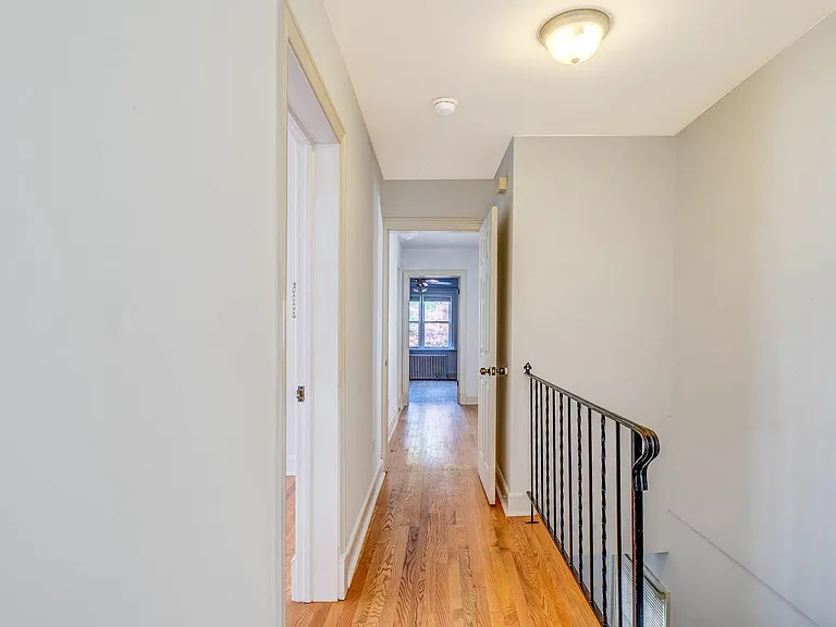 1016 Garnett Pl — Photo 36