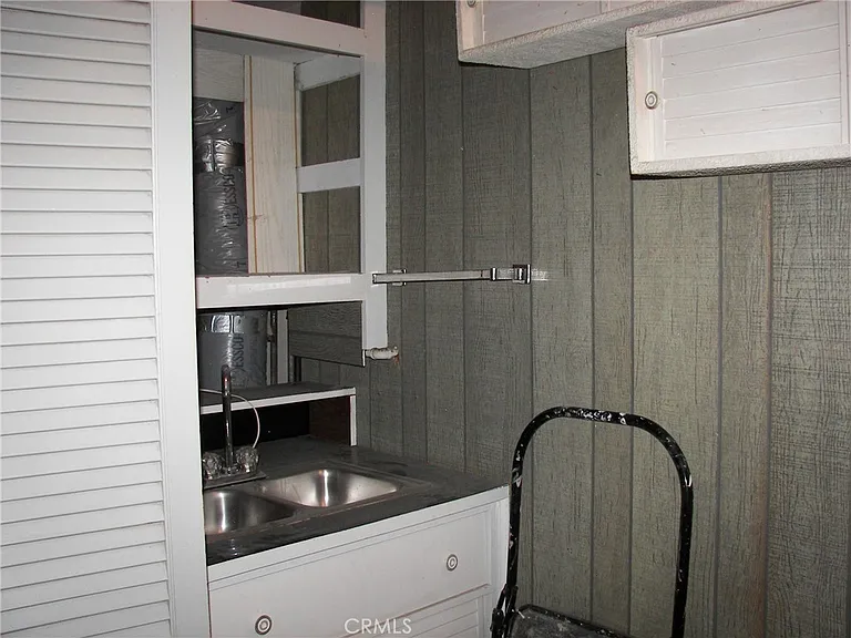 21636 Sawpit Canyon Rd — Photo 20