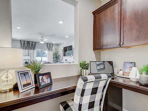 HovHub to keep you organized