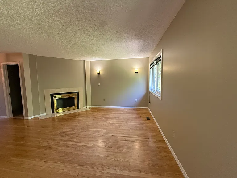 27 Crows Nest Ln #19C — Photo 1