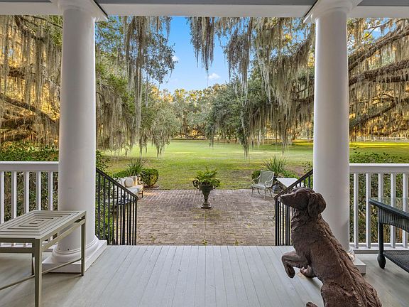 9th image of 1451 River Rd