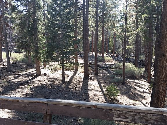 3rd image of 1076 Sylvan Glen