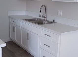 12420 Oak Knoll Rd, Poway, CA 92064