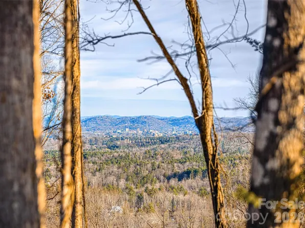 755 House Ln #912, Asheville, NC 28806