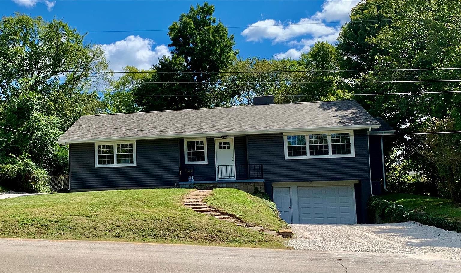 105 Stone St, Potosi, MO 63664 Zillow