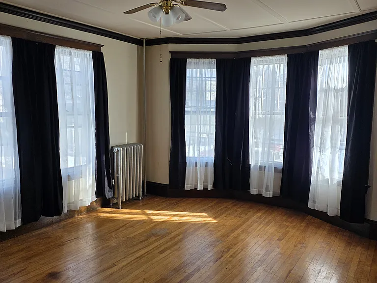 98 Wood St #3 — Photo 41