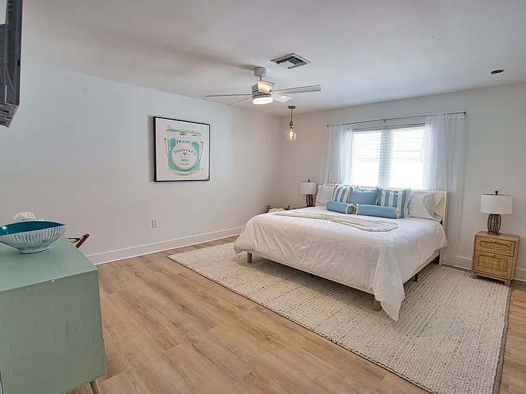 514 Everglades Dr — Photo 38