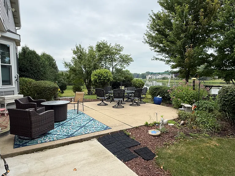 209 Rogers Way — Photo 22