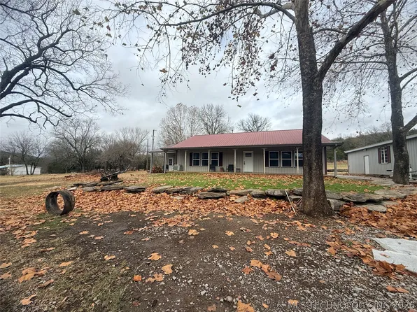 2002 Cedar Bluff Rd, Fort Gibson, OK 74434