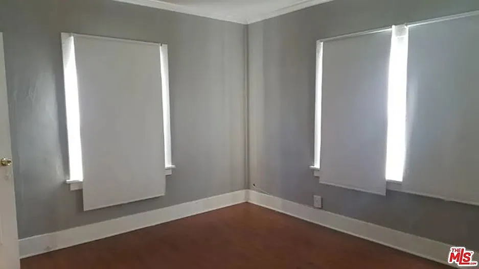 4110 Griffin (World Capital Holdings) - 4112 1/2 Griffin Ave. — Photo 2