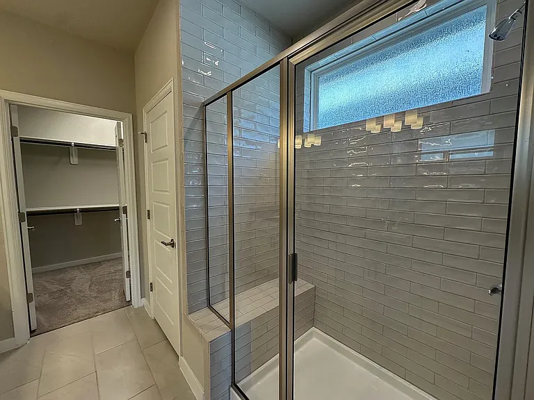 441 Saturnia Dr — Photo 28