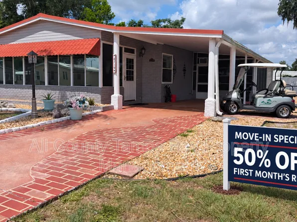 4719 Tangelo Dr, Zephyrhills, FL 33541