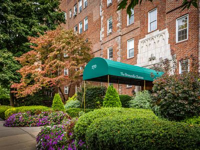 270 Bronxville Rd APT B32, Bronxville, NY, 10708
