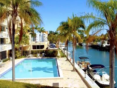 2350 NE 135th St APT 308, North Miami, FL, 33181